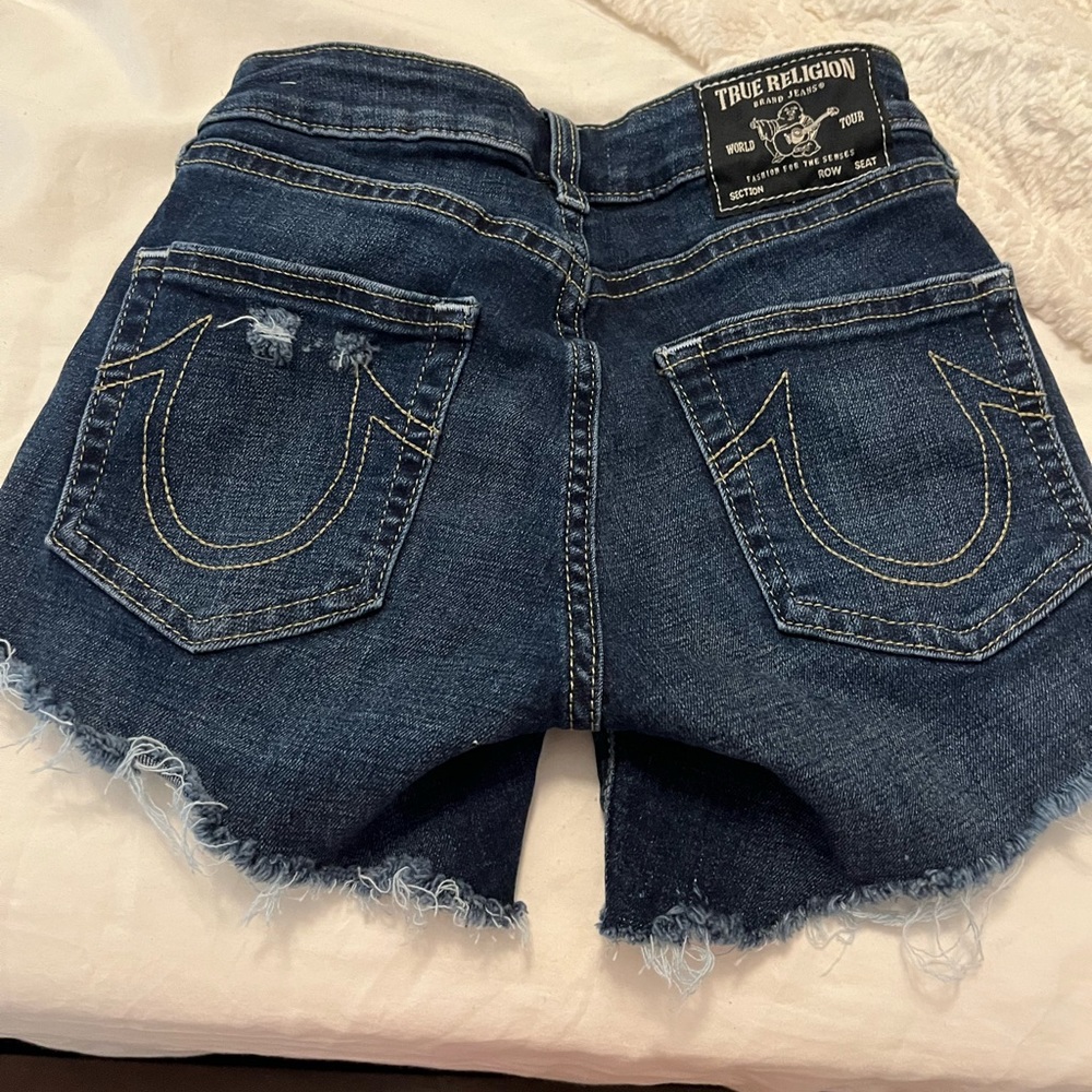 True Religion Riley Short. Size 24